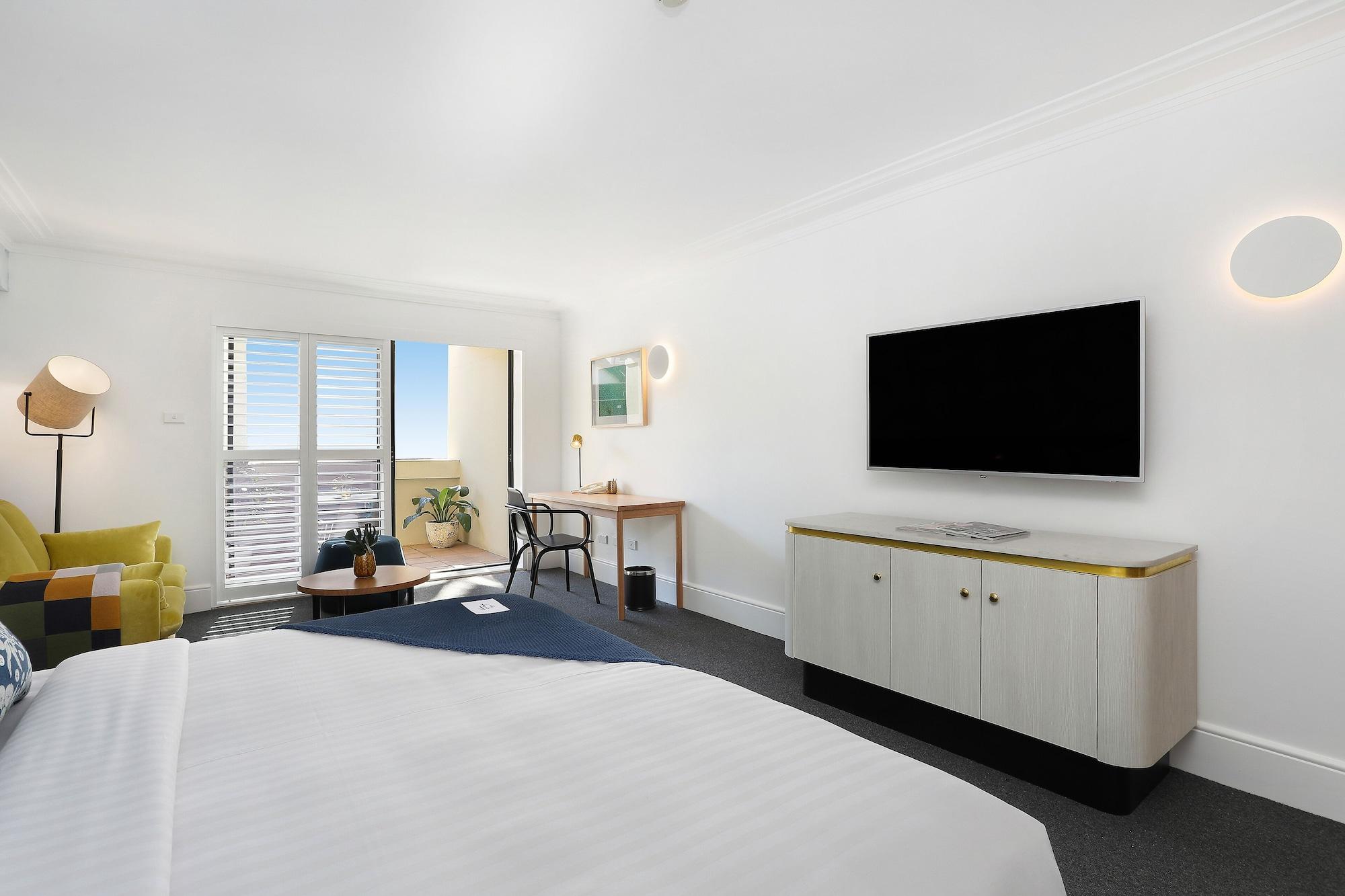 Coogee Bay Hotel Sydney Exterior photo